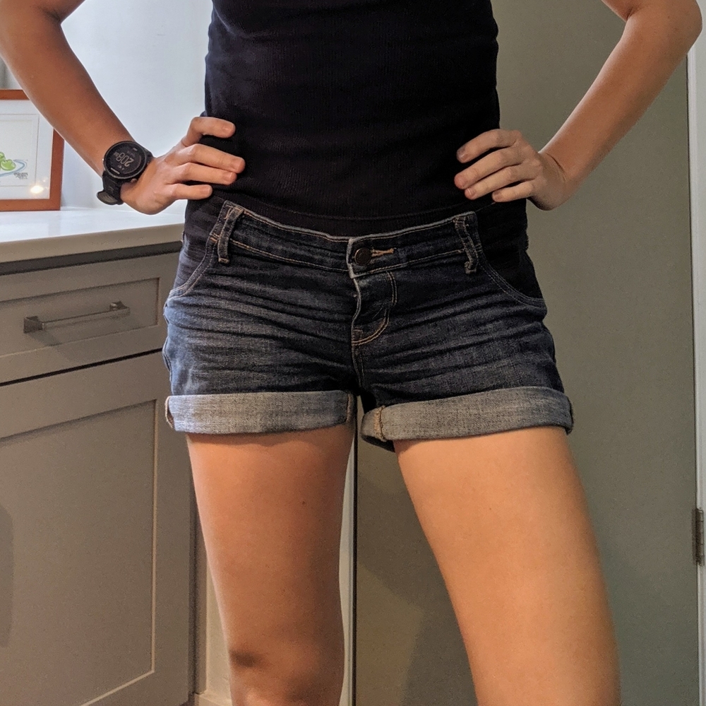 Old Navy Maternity Denim Shorts Size 4